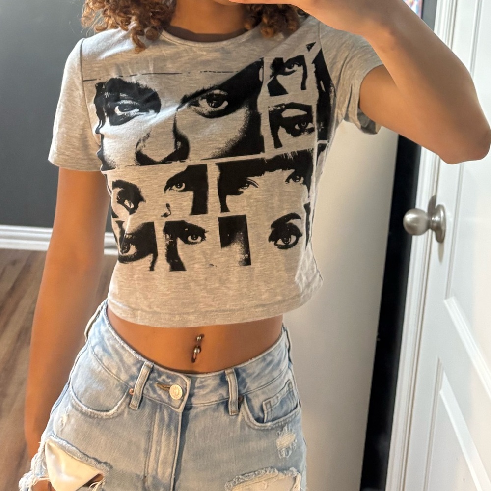 Gray Graphic Crop Top